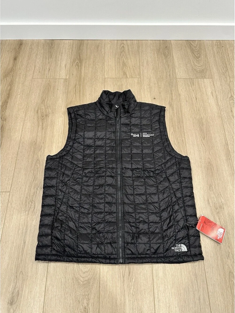 NWT The North Face ThermoBall Trekker Vest Men’s XL Black